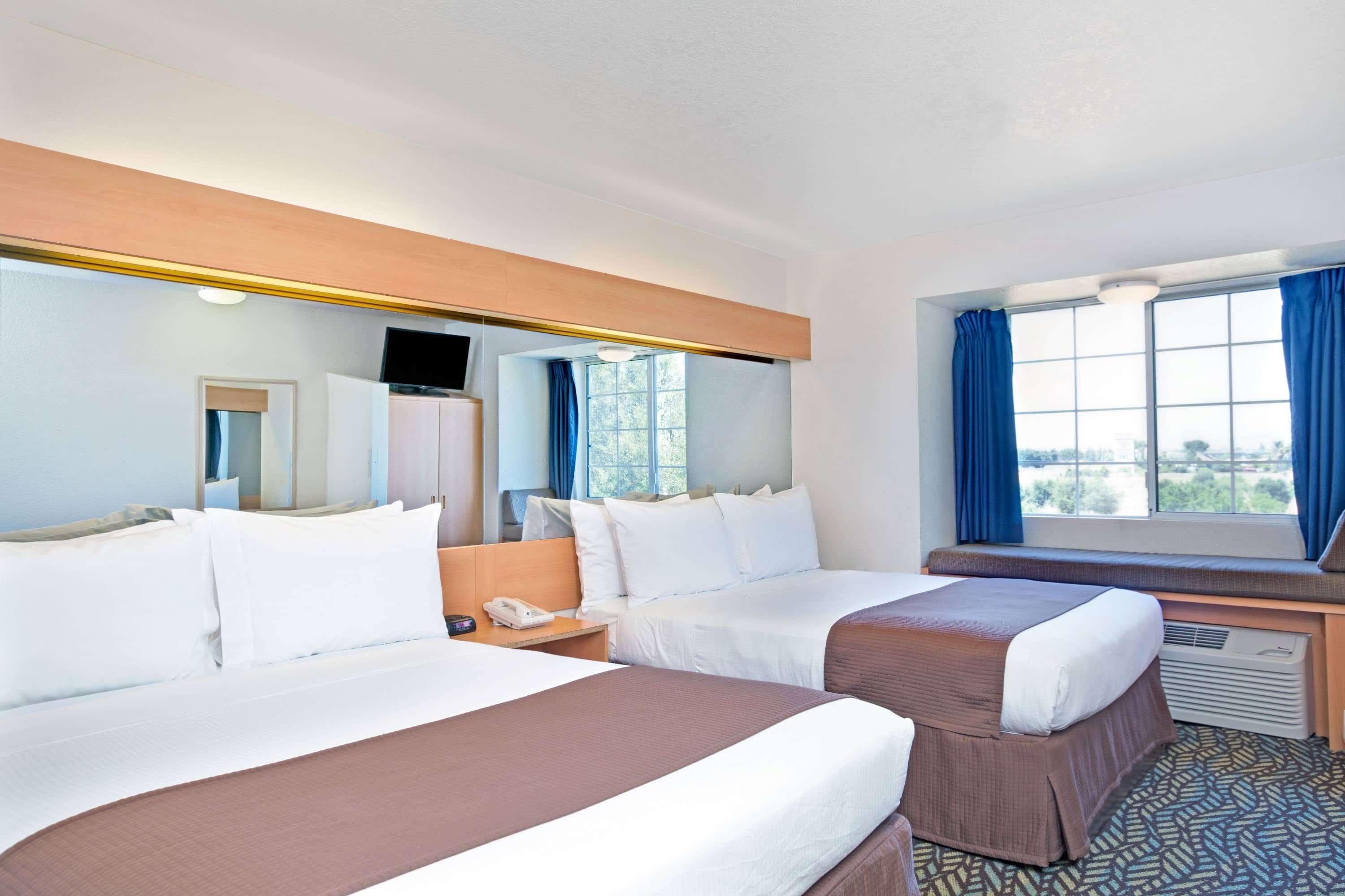 Microtel Inn & Suites, Морган Хил Екстериор снимка